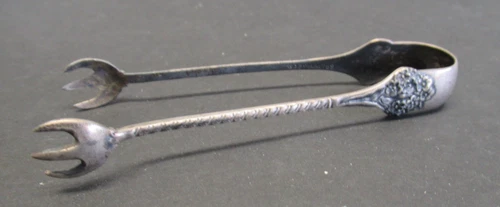 ANTIQUE R&B #759 STERLING SILVER SUGAR TONGS 9.47 GRAMS