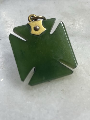 ANTIQUE VICTORIAN 9CT GOLD & JADE MALTESE CROSS PENDANT 3 CM LONG 1880S - Picture 12 of 17