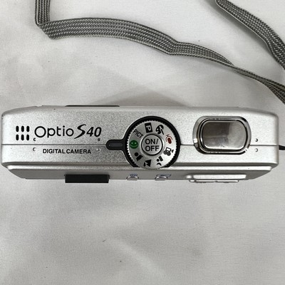 Pentax Optio S40 4mp Digital Camera With 3x Optical Zoom UNTESTED