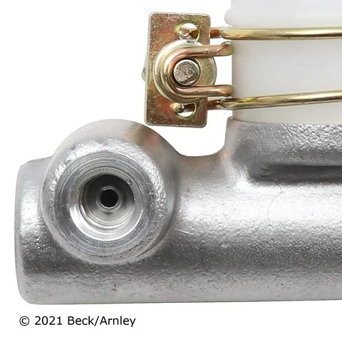 Cilindro maestro embrague Beck Arnley P N 072 6521 Foto 4 de 4