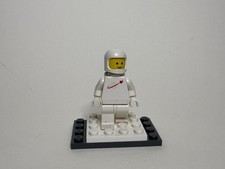 Lego Vintage White Classic Space man Astronaut Minifigure Spaceman sp006 sp143