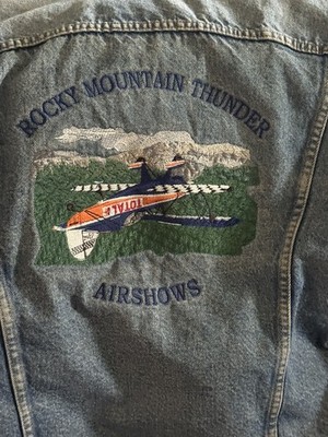 Levi s Truckers Jacket Rocky Mountain Air shows Blanket Lined