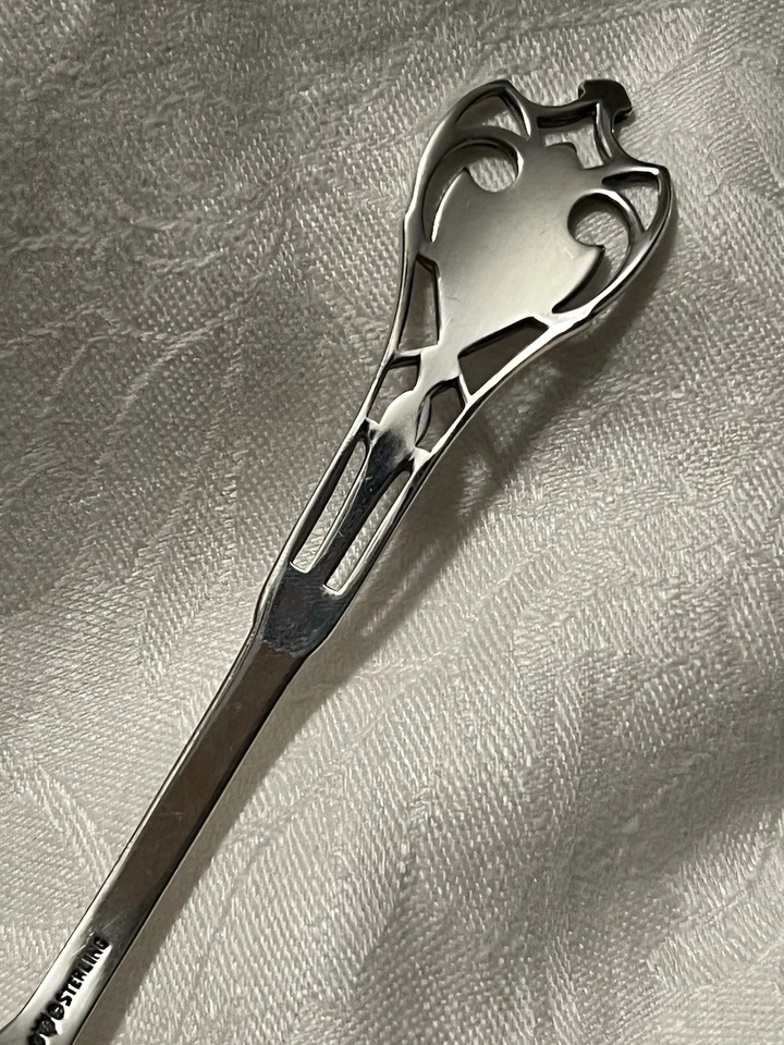 WATSON CO. Sterling Silver "Putnam" Waffle Server Pierced 8-1/4” RARE Art Deco - Image 4 of 4
