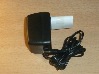 Helms-Man ED4120090040A Netzteil Steckernetzteil, AC Adaptor, 9V=/400mA, in OVP