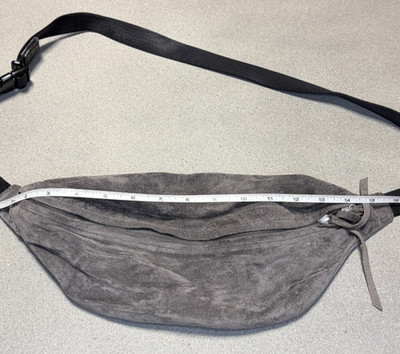 HENDER SCHEME -- Gray pig waist pouch bag - excellent condition