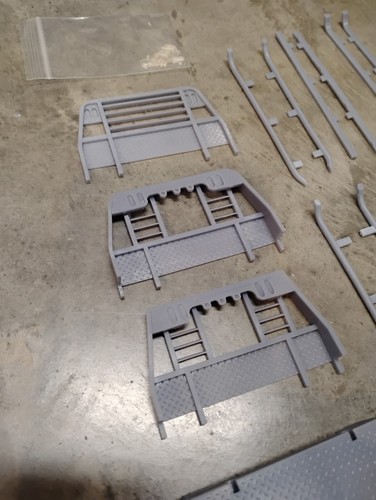 3D Printed 1/25 Bradford Built flat deck, 104mm width, Dually Version - Picture 3 of 8