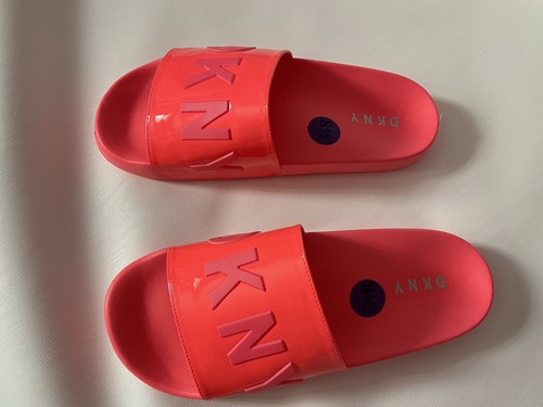 dkny zinna slides