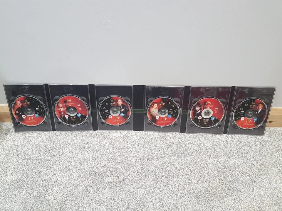 24 DVD Box Set Season 1 Kiefer Sutherland Action Drama Region 2 + Free Postage - Image 2 of 3