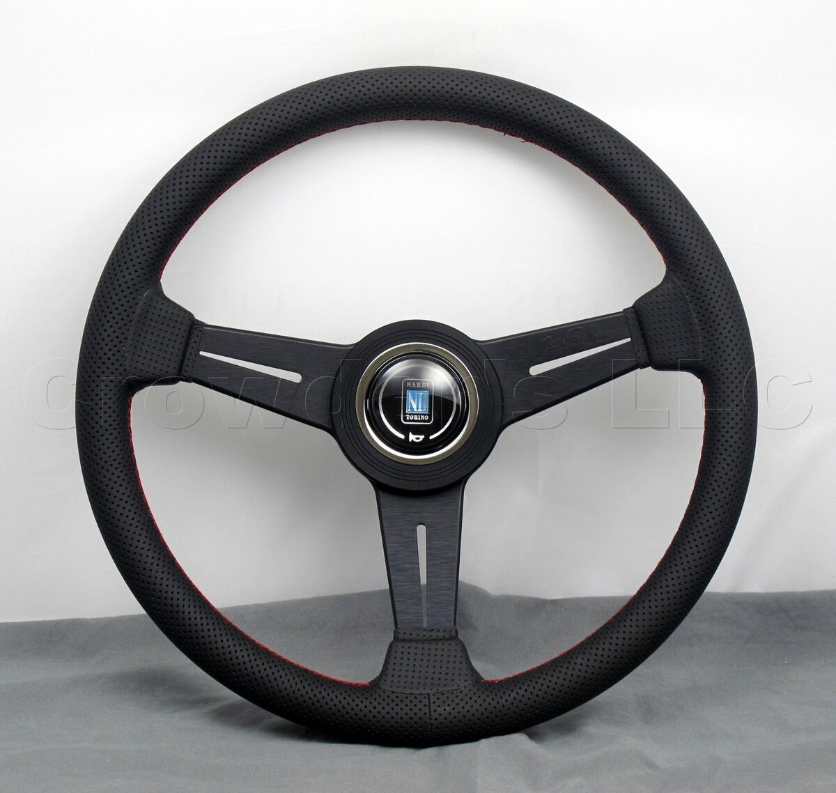 Nardi Classic Steering Wheel 340 mm Black Perforated Leather Nardi Classic Steering Wheel 340 mm Black Perforated Leather