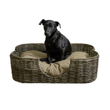 DBD1002A Scallop 27" x 18.25" Tropical Handwoven Rattan Dog Bed with Machine ...