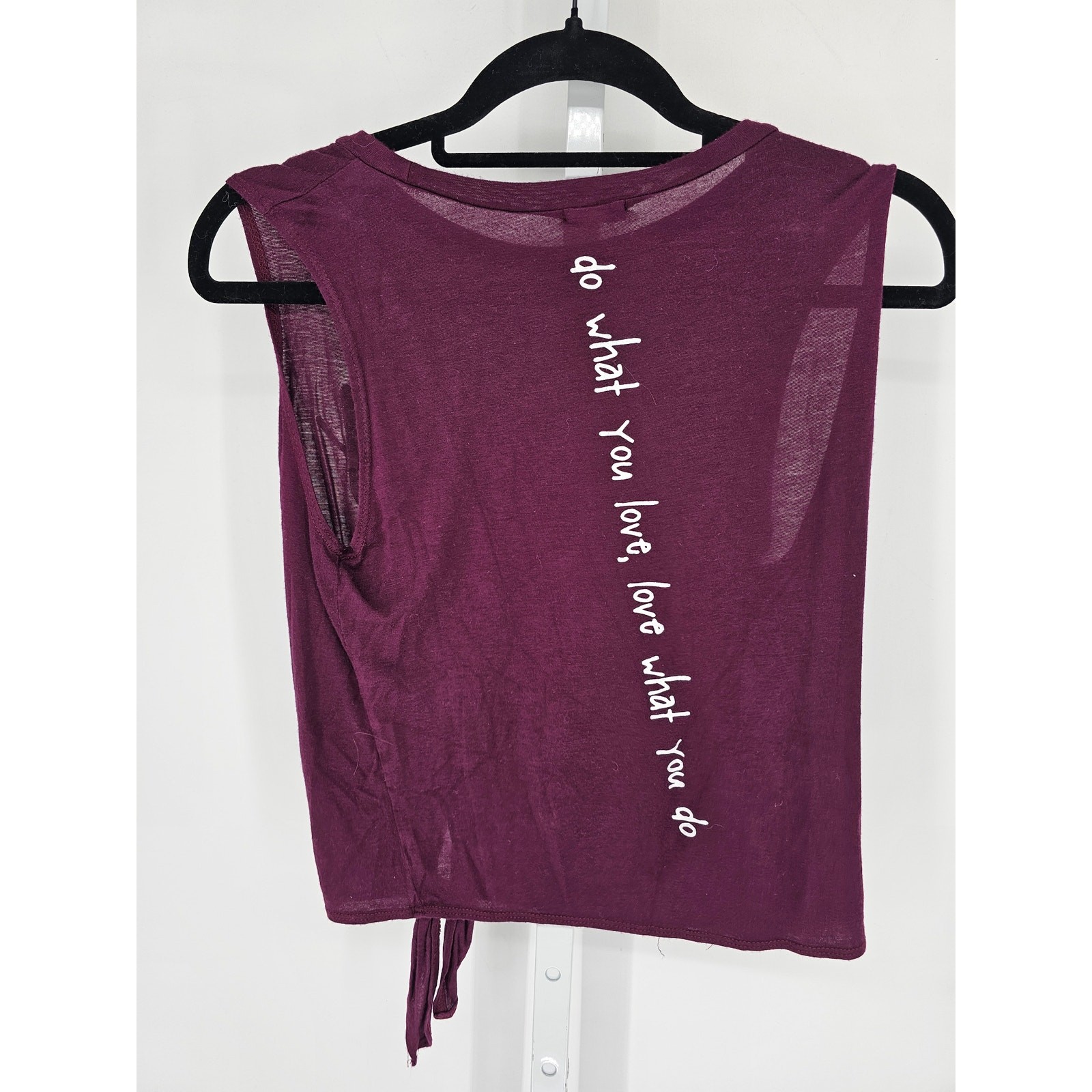 Dirtee Laundry Womens Sz M Tie Front Tank Top Purple w/ Happy Script