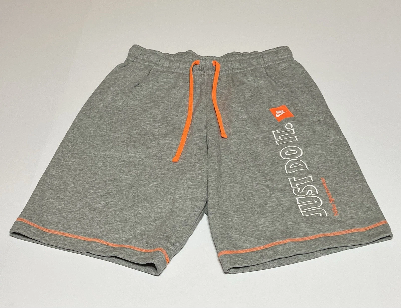 Nike Sportswear Club Fleece Just Do It Men's Small GrayEmbroidered Shorts DD6235