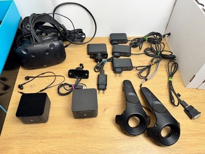 HTC Vive VR Headset Komplett Set System Virtual Reality Funktioniert VR