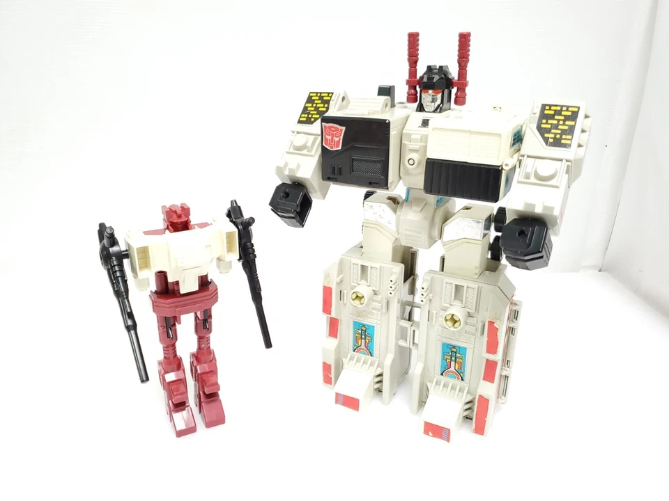 1986 Takara G1 Transformers Scramble City C-70 Metroflex Metroplex - Image 3 of 4