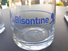 Lot de 2 CARAFES Publicitaires " LA BISONTINE EAU DE BESANCON" DOUBS
