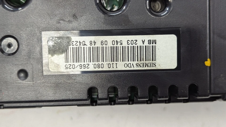 2005 Mercedes-benz C230 Speedometer Instrument Cluster Gauges  No Miles!!! - Image 4 of 4