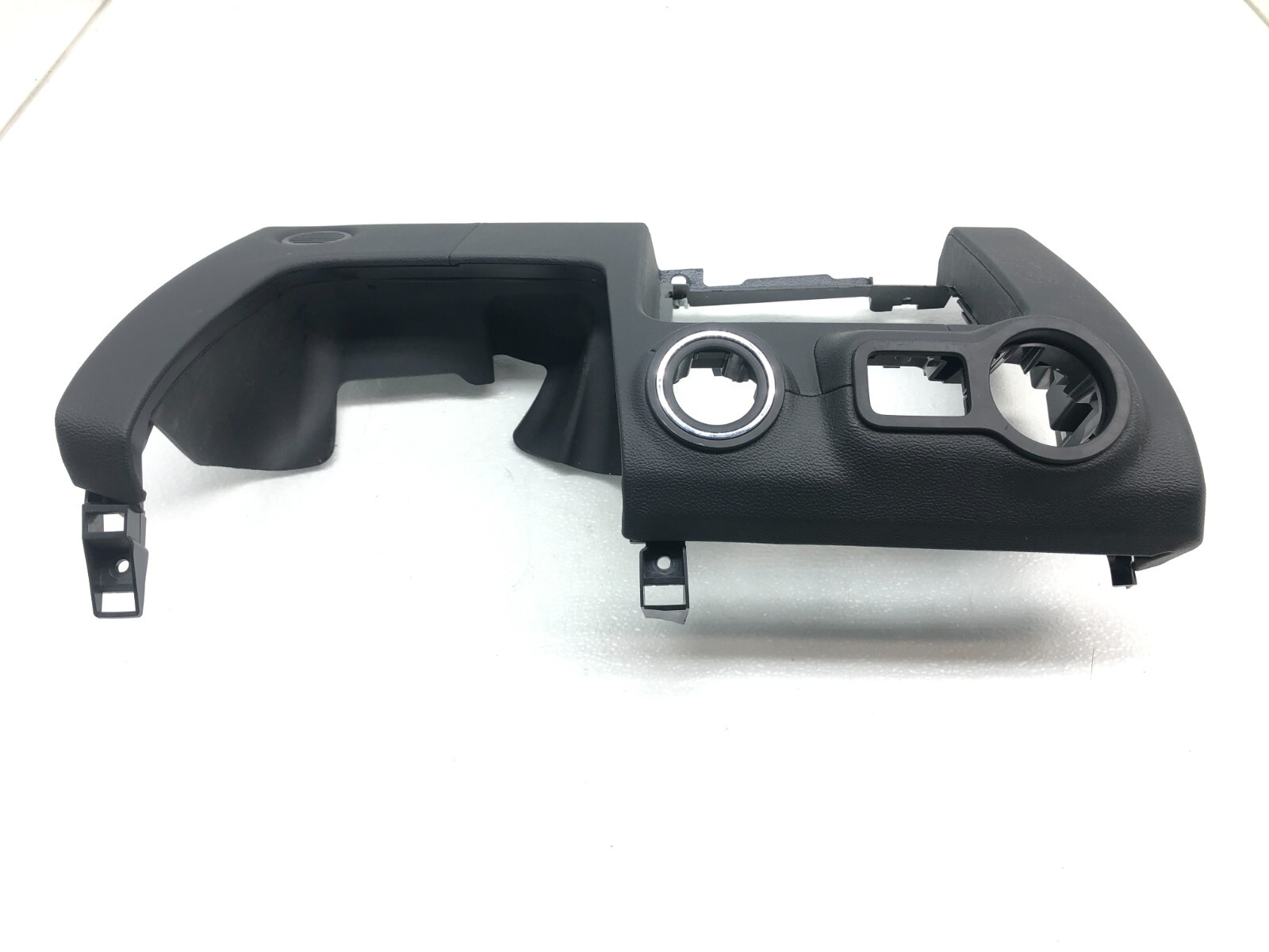 2014-2019 MASERATI GHIBLI S LEFT DRIVER FRONT DASH LOWER KNEE PANEL OEM.