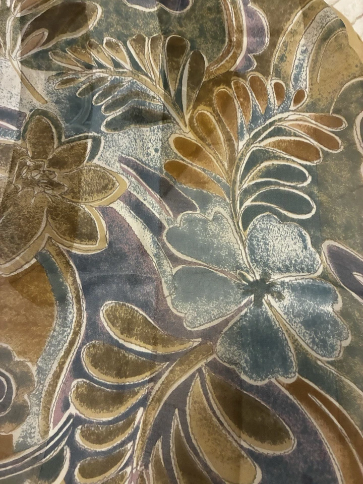 Bufanda Bill Blass 100 % seda opaca azul y púrpura remolinos florales 55,5 X 13 Foto 4 de 4