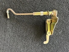 Datsun 510 610 710 throttle linkage firewall pivot OEM used Zinced