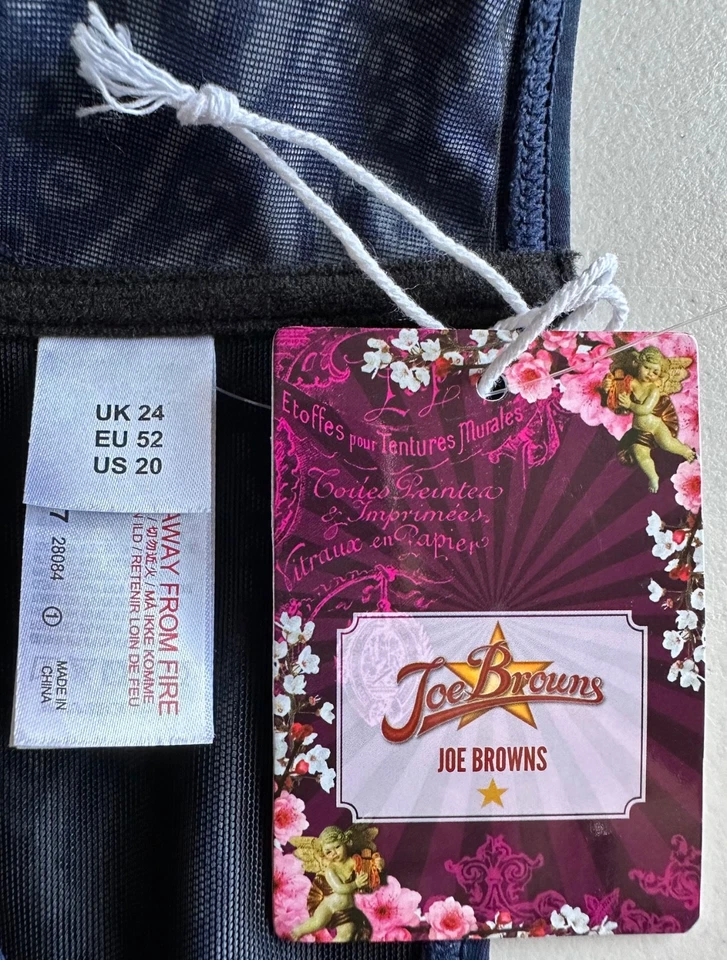 Joe Browns Bikini Top Navy Blue Pink White Floral Size UK 24 Padded Halter Neck - Image 3 of 4