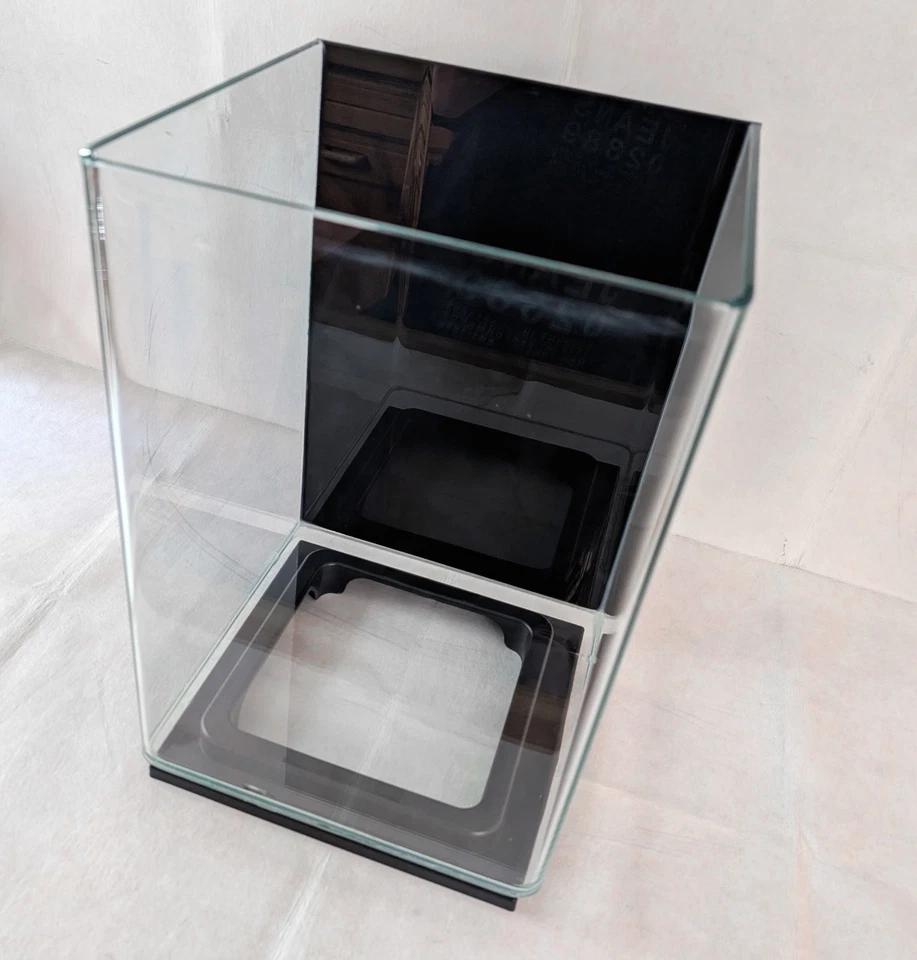 *GREAT* Marineland Portrait Glass LED Aquarium Kit, Nano Fish Tank 6 Gallons - Image 2 of 4