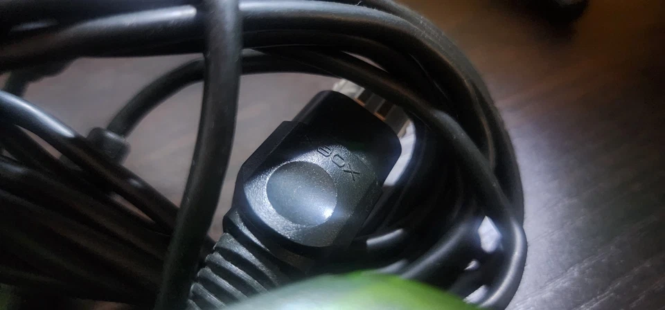 Green S Type Controller Xbox (ORIGINAL XBOX) - Image 2 of 2