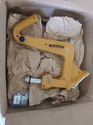 Stanley Bostitch MFN-200 Manual Flooring Nailer Black & Decker