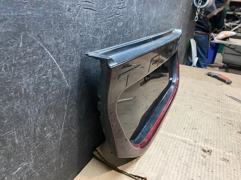 1995 to 1998 Eagle Talon Rear Finish License Plate Panel OEM Original  H4423 DG1 - Image 3 of 4