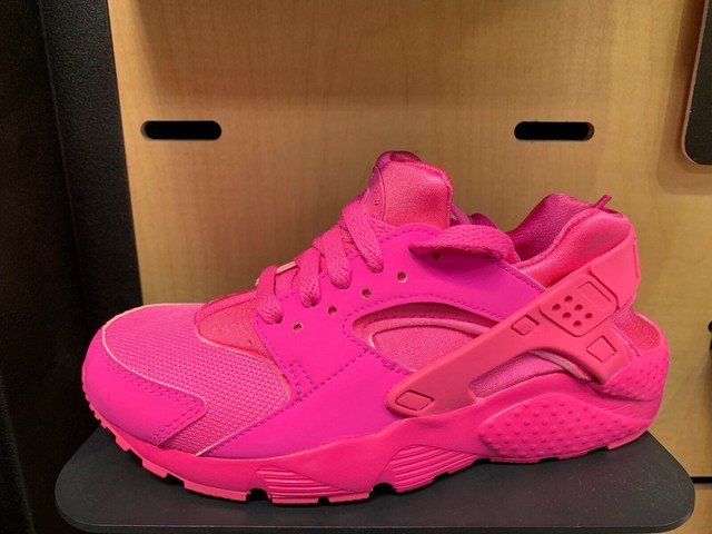 air huarache 5.5 kids pink