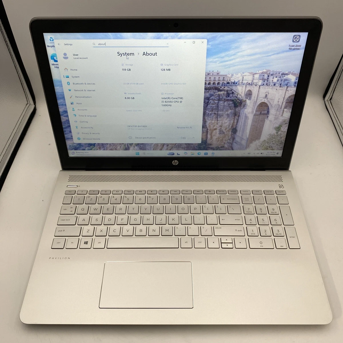 ノートパソコン hp Pavilion Laptop 15-cu1004TU Core i5 8265U 1.6GHz 