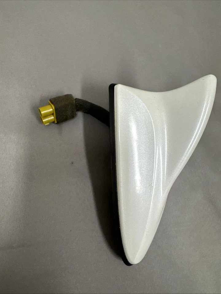 Antena Hyundai Sonata 2011-2014 aleta de tiburón radio navegación GPS blanca - OEM Foto 2 de 4