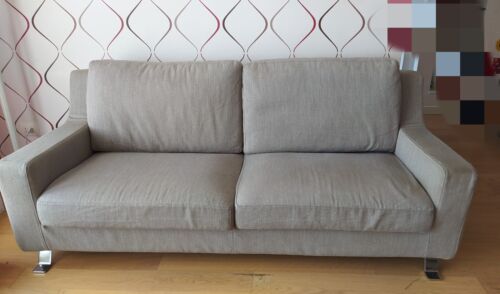 divano e poltrona grigi urban outlet modello virgola - Foto 1 di 5