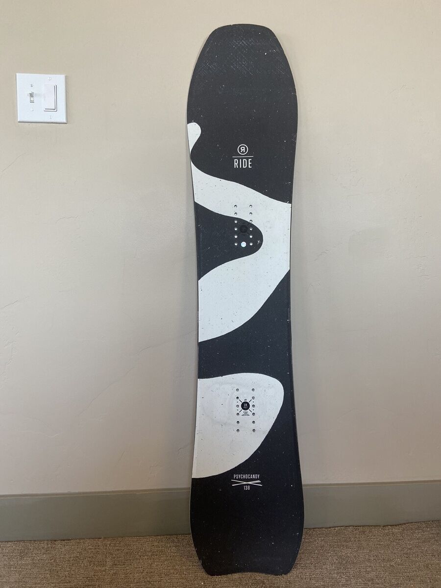 Ride Snowboards Psychocandy Snowboard 138 cm All Mountain Ride Snowboards Psychocandy Snowboard 138 cm All Mountain