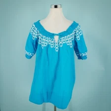 Gretchen Scott Size Medium M Aqua Embroidered Smocked Tie Off Shoulder Tunic Top