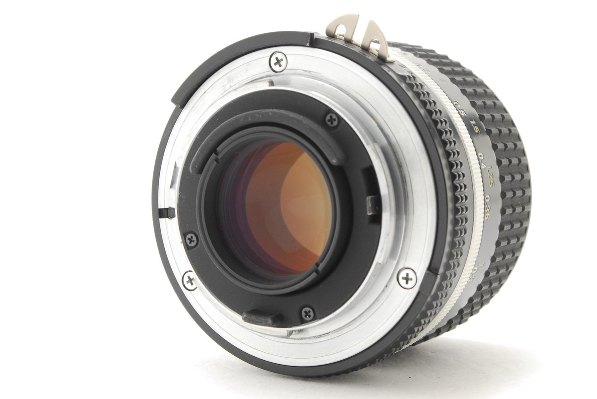Nikon NIKKOR-O Auto 35ｍｍ F2 Nikon Nikkor-O 35mm f2 non-AI Manual Focus Wide Angle Lens -Clean Glas