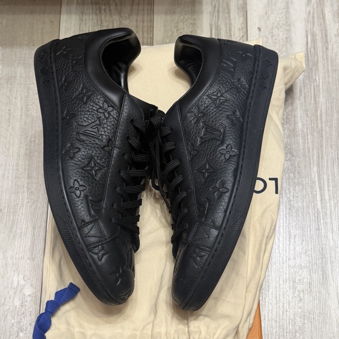 Louis Vuitton Black Monogram Leather Lace Up Low Top Sneakers Men DD 0212