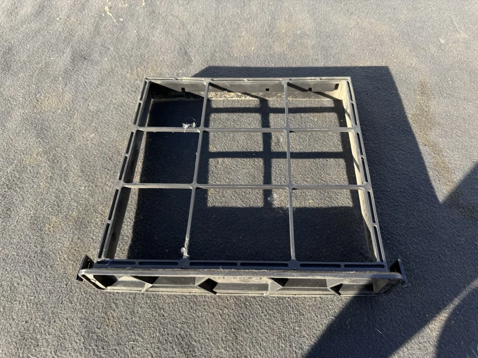 2007 Acura TL Type S 3.5L FWD Cabin Air Filter OEM - Image 4 of 4