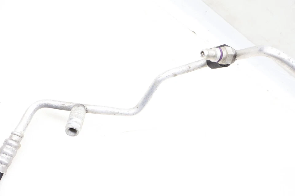 AUDI Q3 QUATTRO 2015-2018 - Manguera/tubo de aire acondicionado superior baja presión Foto 4 de 4