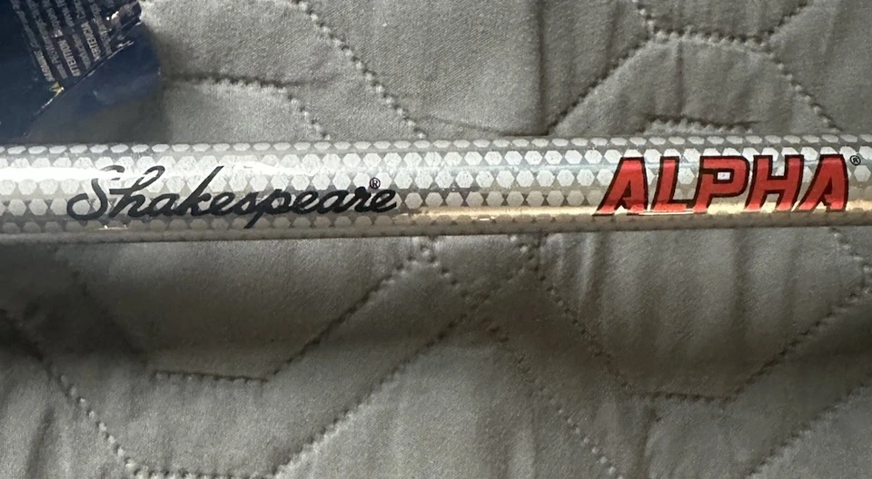 Caña de pescar Alpha Shakespeare BWS90 9’ 0” (2,74 M) mediana pesada (línea 15-25 lb) Foto 3 de 4