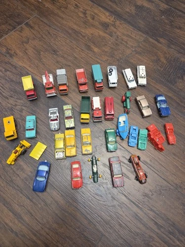Vintage Lesney Matchbox Parts Lot  Cars Trucks Tractors Diecast Made In England