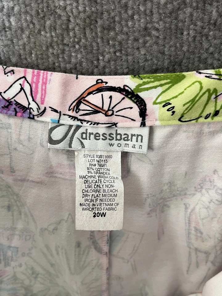 Dress Barn Crop Pants Womens Size 20W Pink Paris Travel Print Cotton Spandex - Image 3 of 4