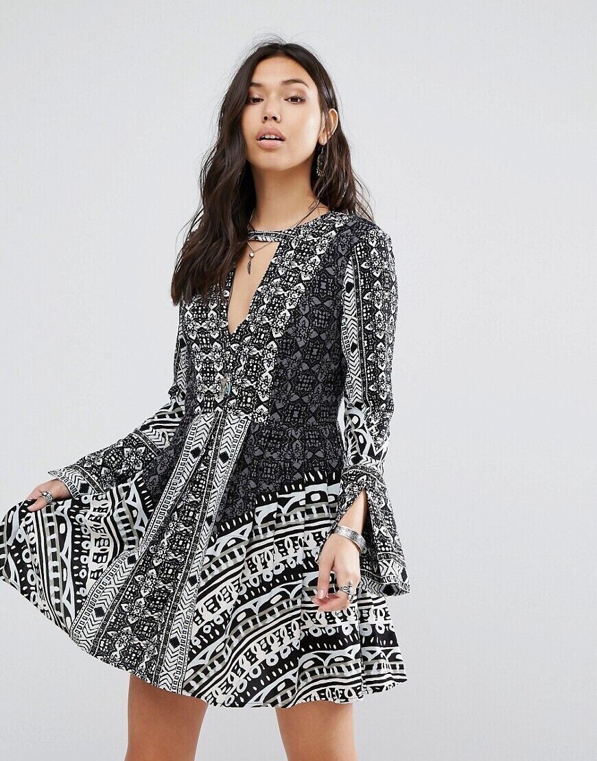 black white paisley dress Free People 4 & Mixed Print Open-Back Bell Sleeve Mini Size:S this dress is a colour: navy-square-neck-a-line-midi-dress ocinspiredlife on LTK