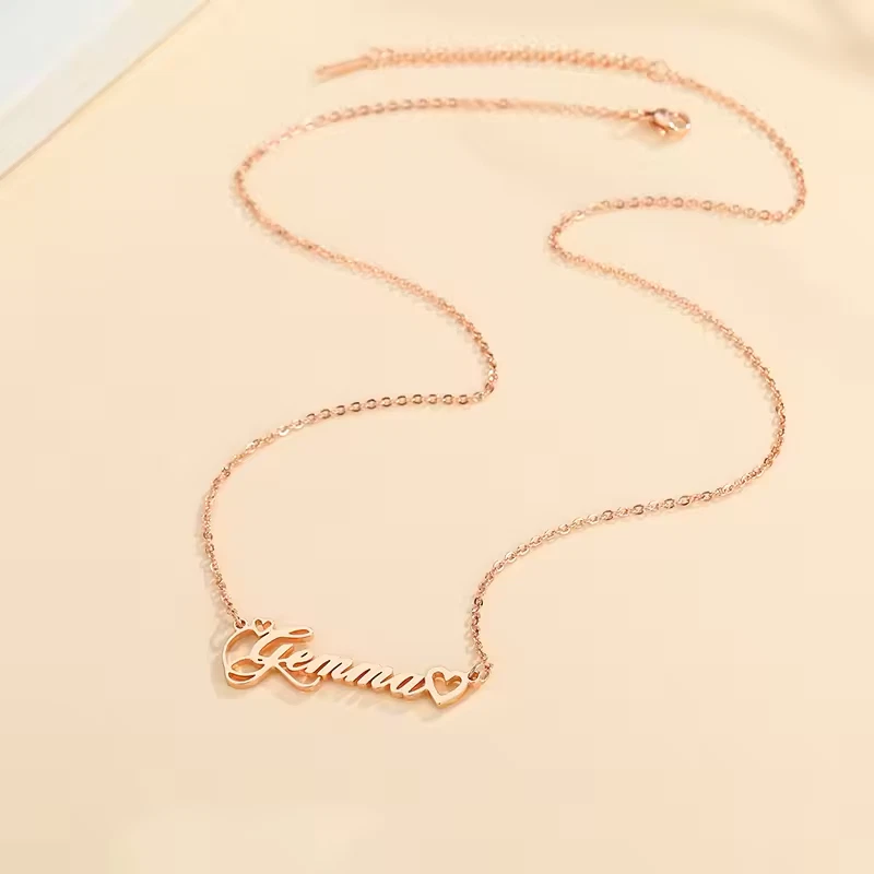 Collar con Nombre Personalizado Joyería Corazones Cursivos Colgante Oro Plata Oro Rosa Foto 2 de 4