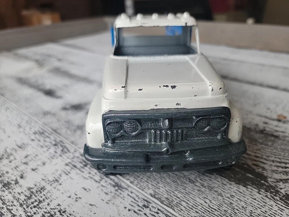 2382 - Винтажный Сине-белый Мощный Металлический Фермерский Кол грузовик Hubley! - Изображение 3 из 4