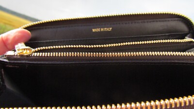 NEW BURBERRY wallet Ziggy Haymarket ITALY chocolate $475 dust bag