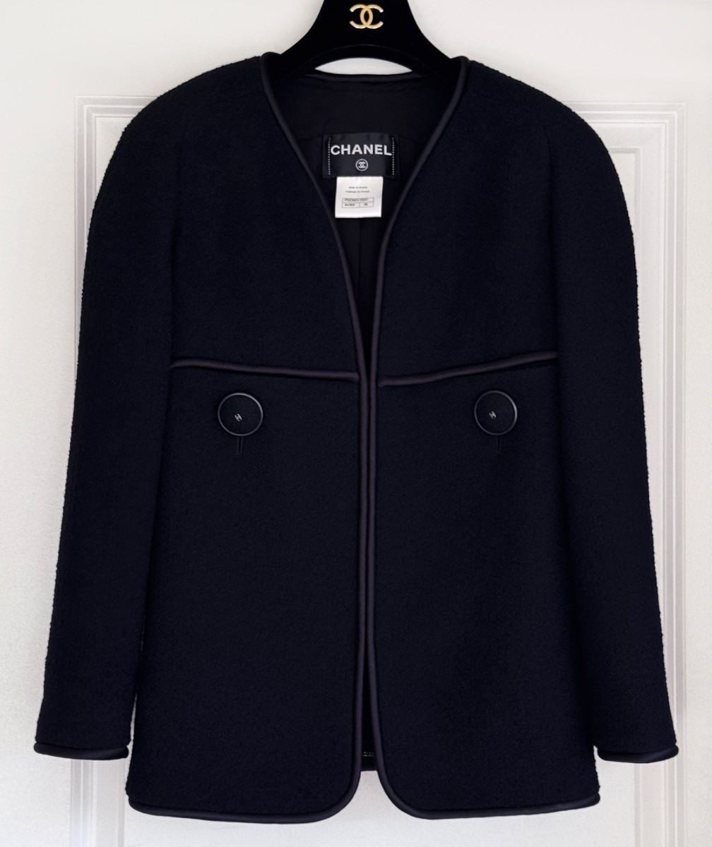 CHANEL 15B BLACK WOOL TWEED CC BUTTONS JACKET 36 | eBay