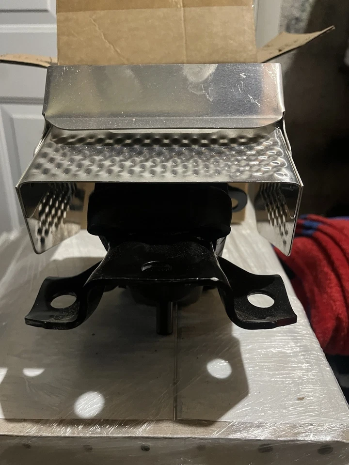 Cadillac Escalade 2007-2014 soportes de motor izquierdo y derecho Foto 4 de 4