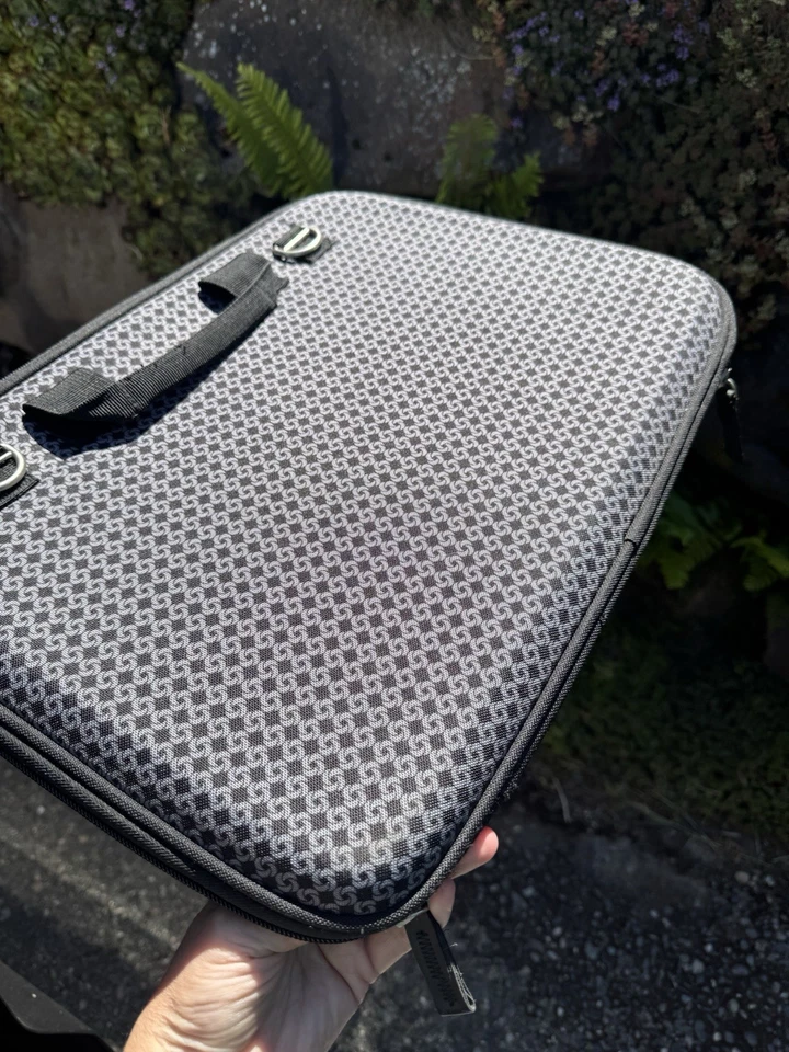 超薄保护几何新秀丽笔记本电脑公文包 — 第 3/4 张图片