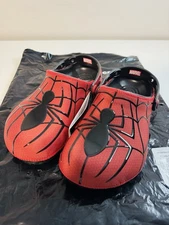 Crocs Spider-Man Neo Classic Clog MARVEL Men’s Size 6 211489-90H NEW - SHIPS NOW