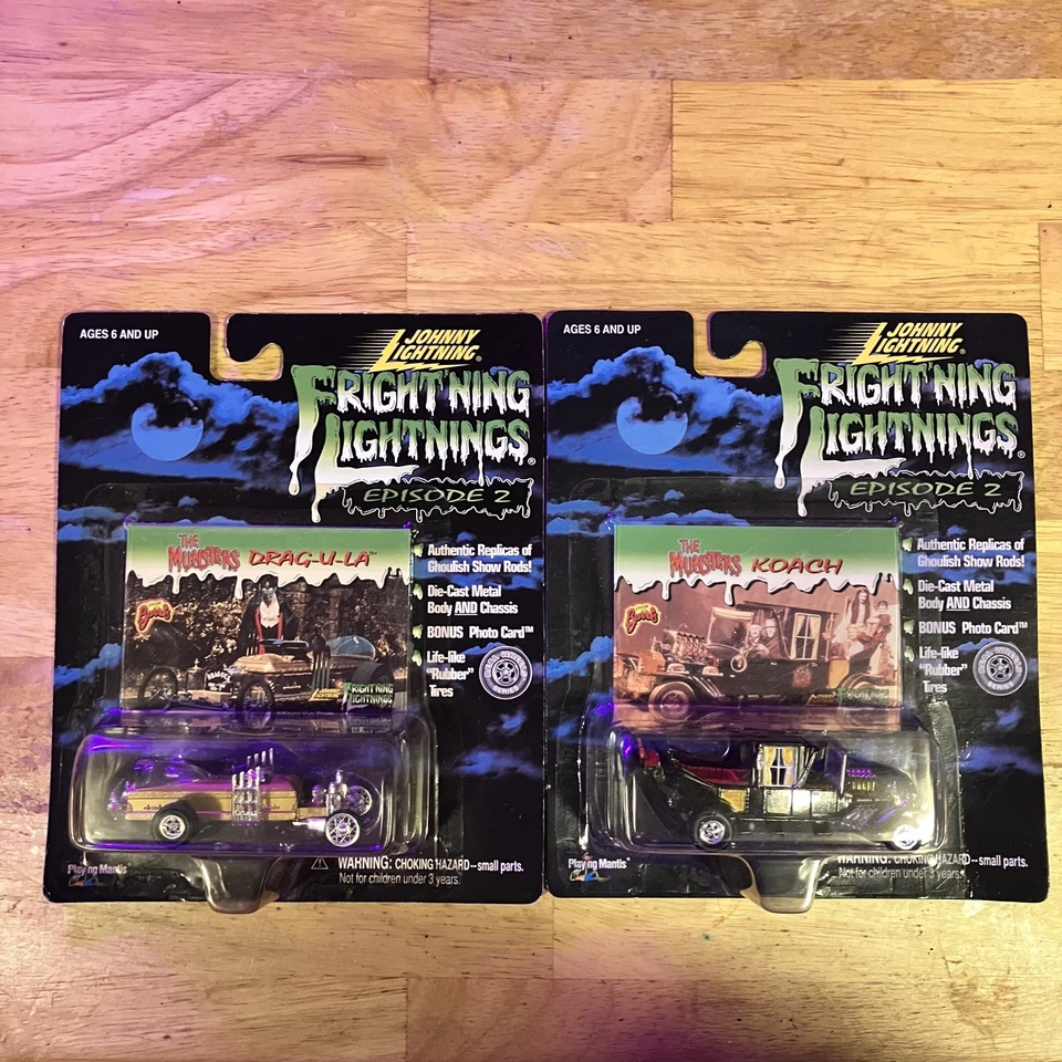 2 Johnny Lightning Frightning Lightning White Lightning Munsters Dragula & Koach Foto 2 de 4